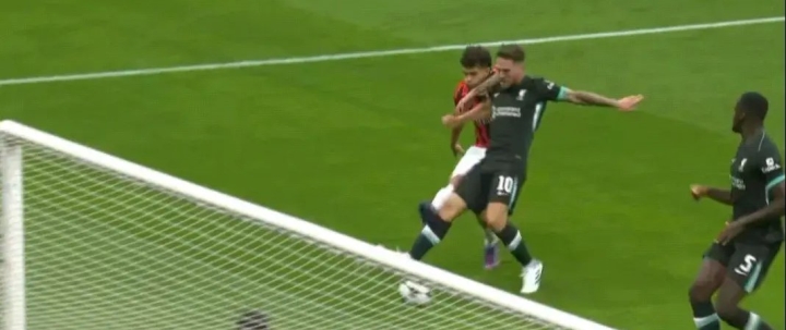 包含罗马主场爆冷被淘汰，欧冠梦碎的词条