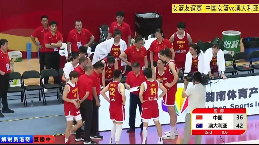 爱游戏tv-关于江苏队在关键时刻逆转胜利，全队欢呼雀跃的信息