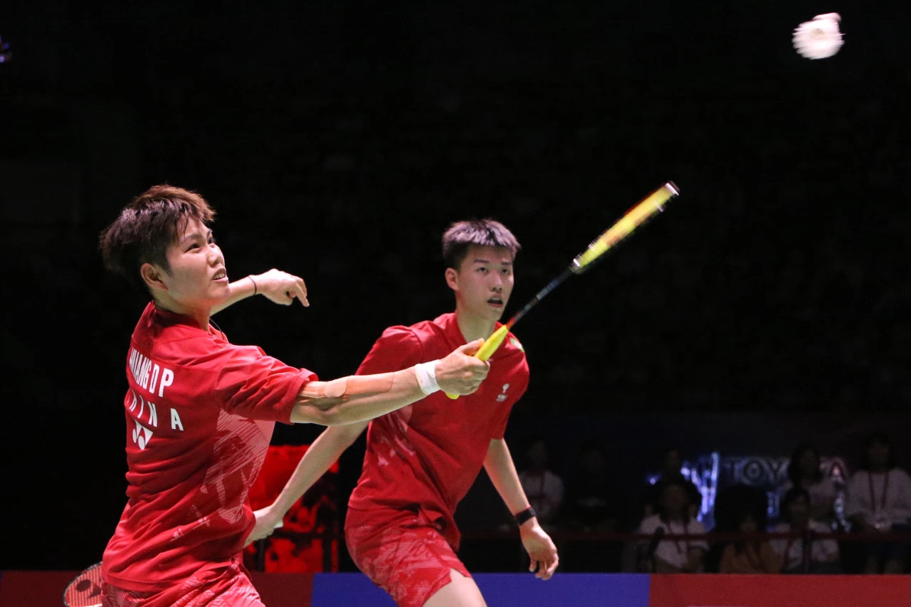 爱游戏下载-DK碾压HKA，Doinb单局斩获MVP宿敌对决2025世界赛，技惊四座