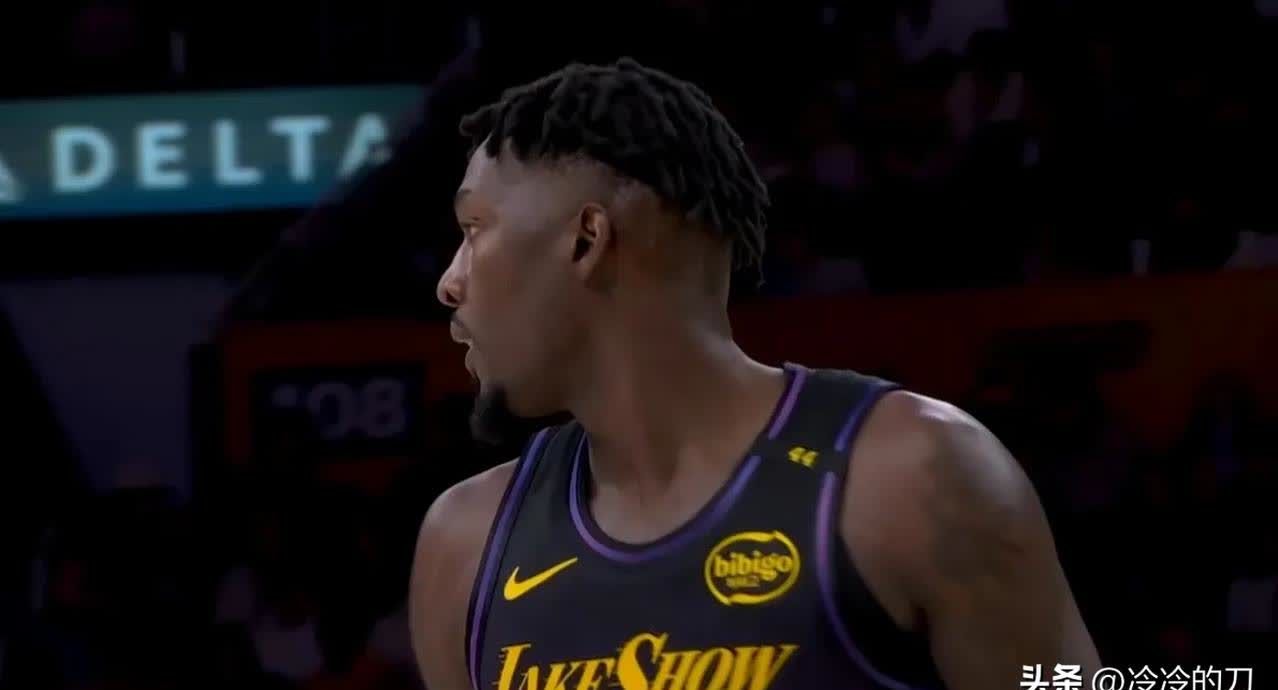 爱游戏大厅-开拓者主场横扫湖人保持主场不败