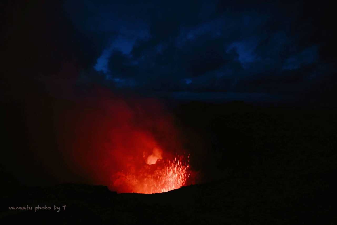 大洋洲杯半决赛，瓦努阿图队遭遇惨败
