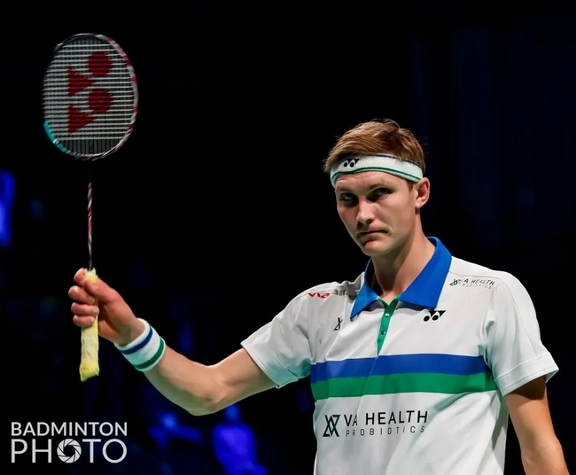 法国队险胜泰国队，安赛龙扛起全队