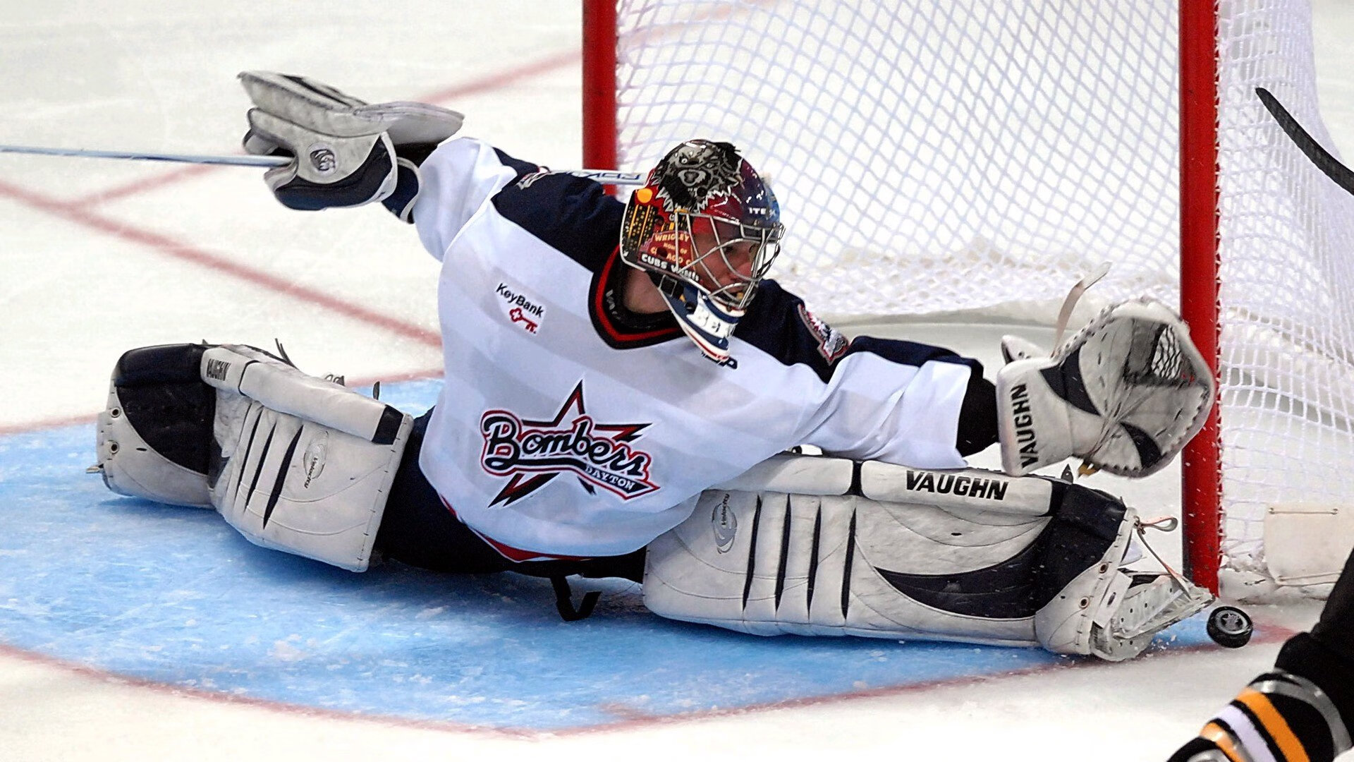 爱游戏官方入口-绝望！步行者眼中的雷霆与无法阻挡的米切尔